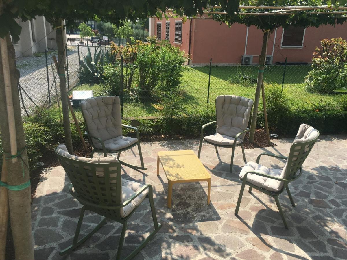 Celeste'S House Villa Rivoltella del Garda Buitenkant foto